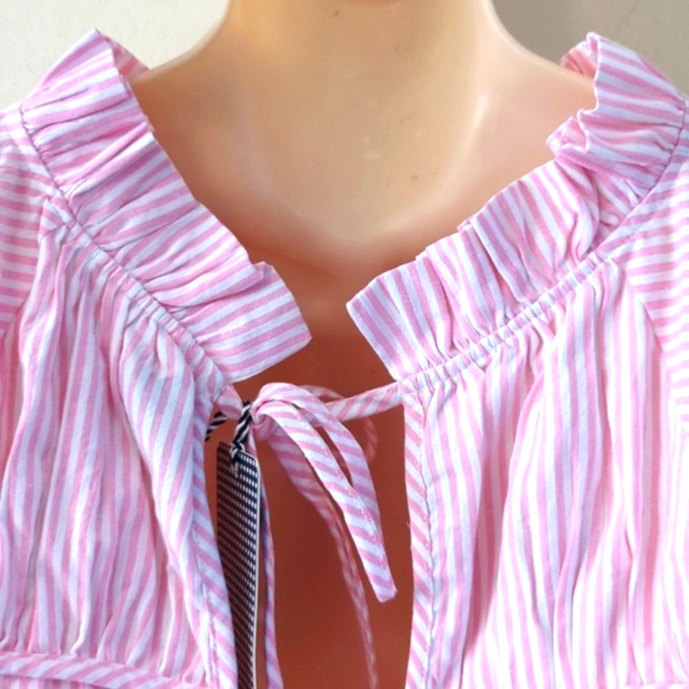 Elegant Pink Striped Mini Dress - Picture 12 of 16
